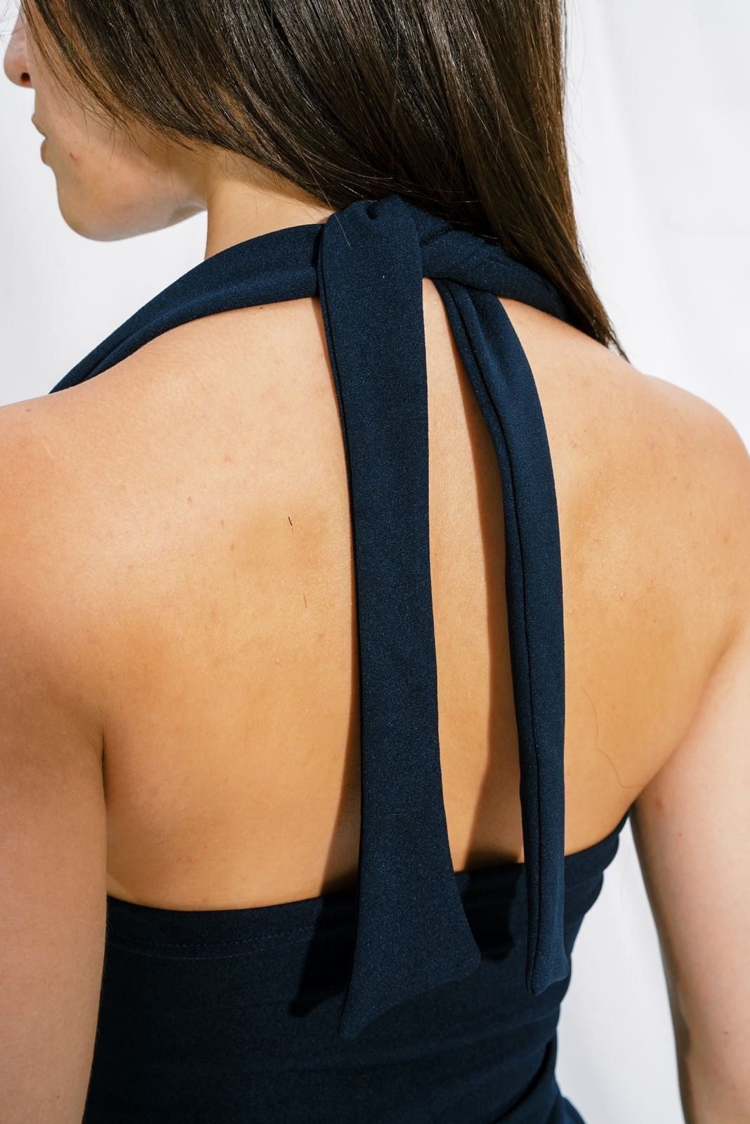 LAJJ V-TOP IN NAVY BLUE