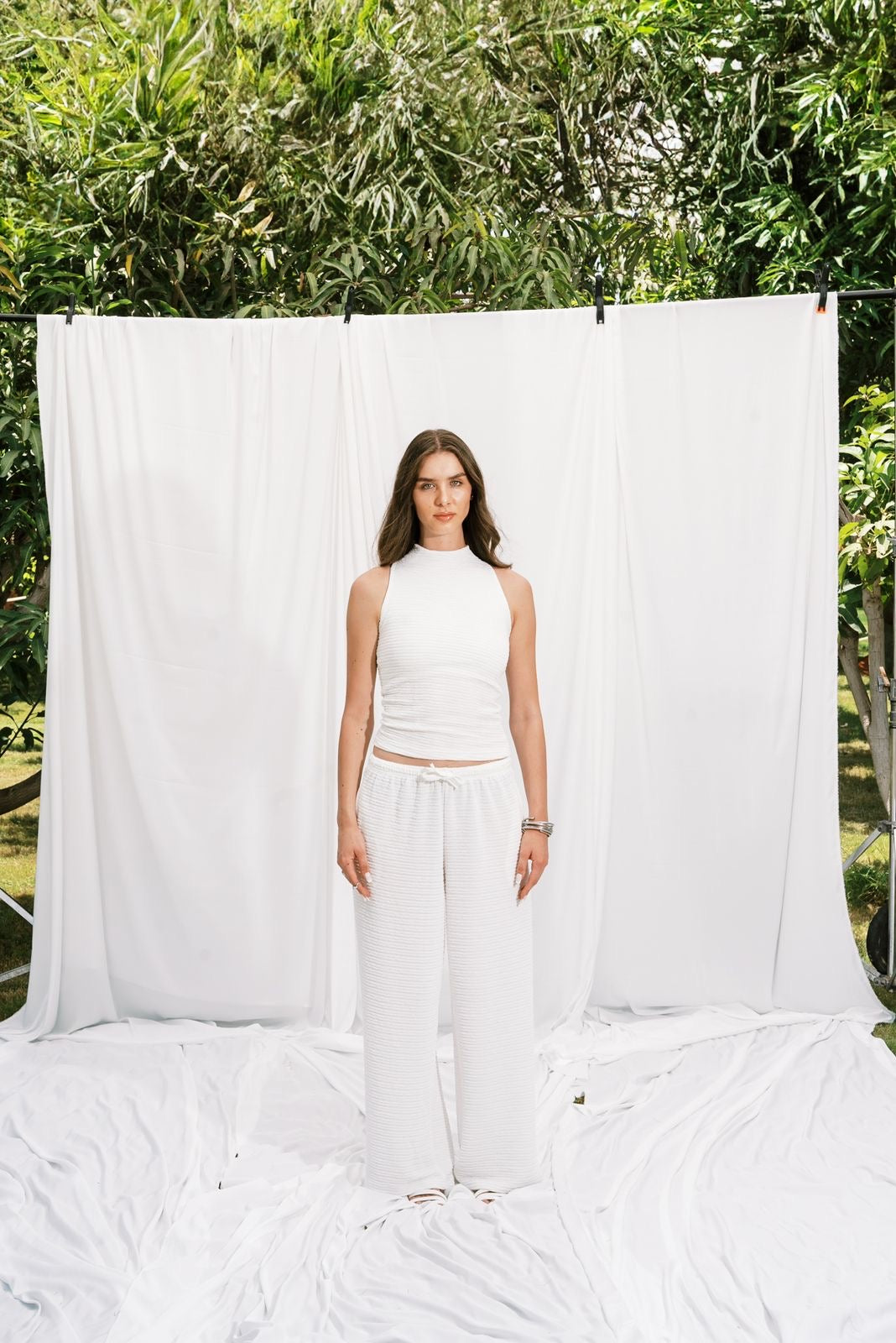 The Daily Pants – White